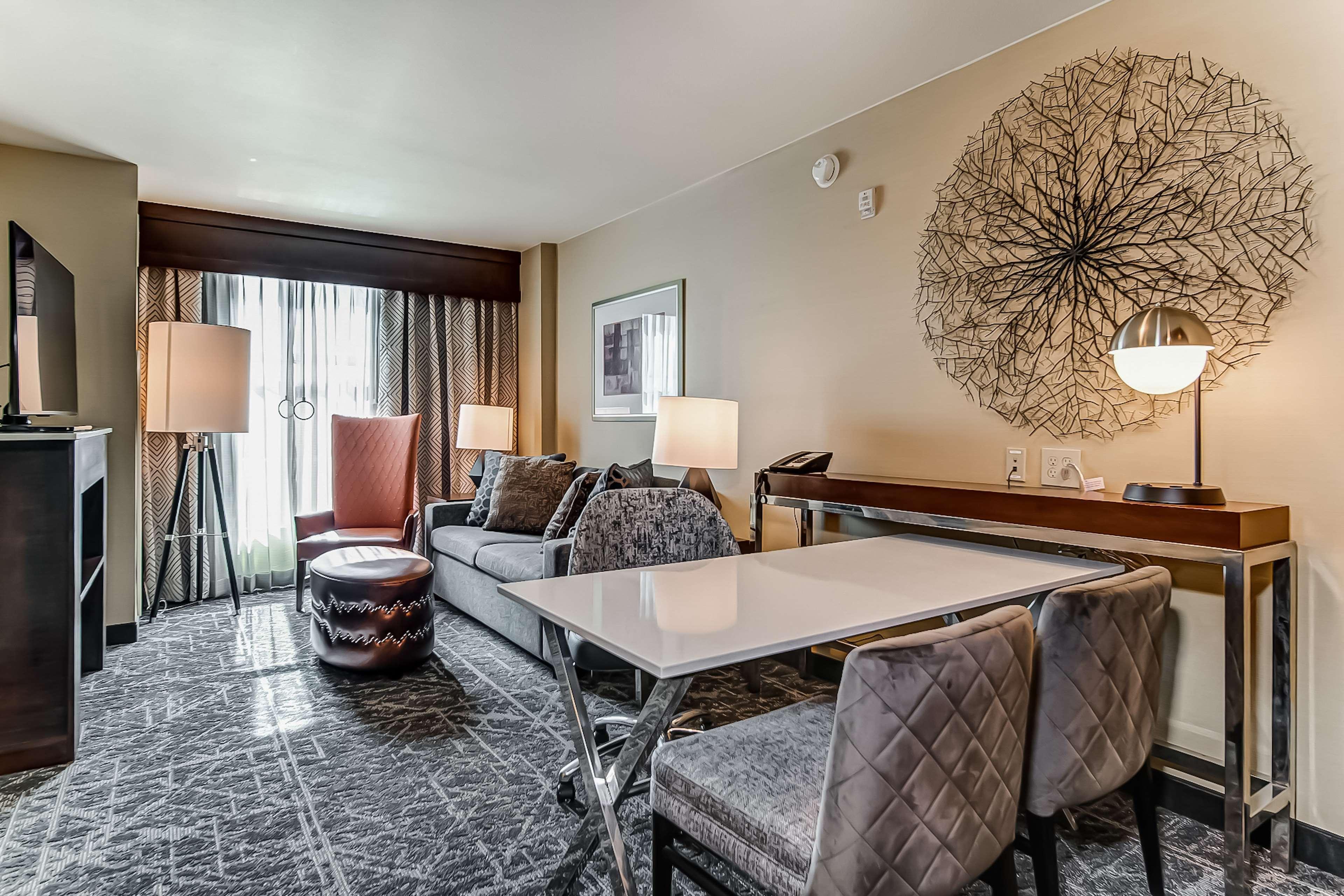 Embassy Suites Atlanta - Kennesaw Town Center Eksteriør billede