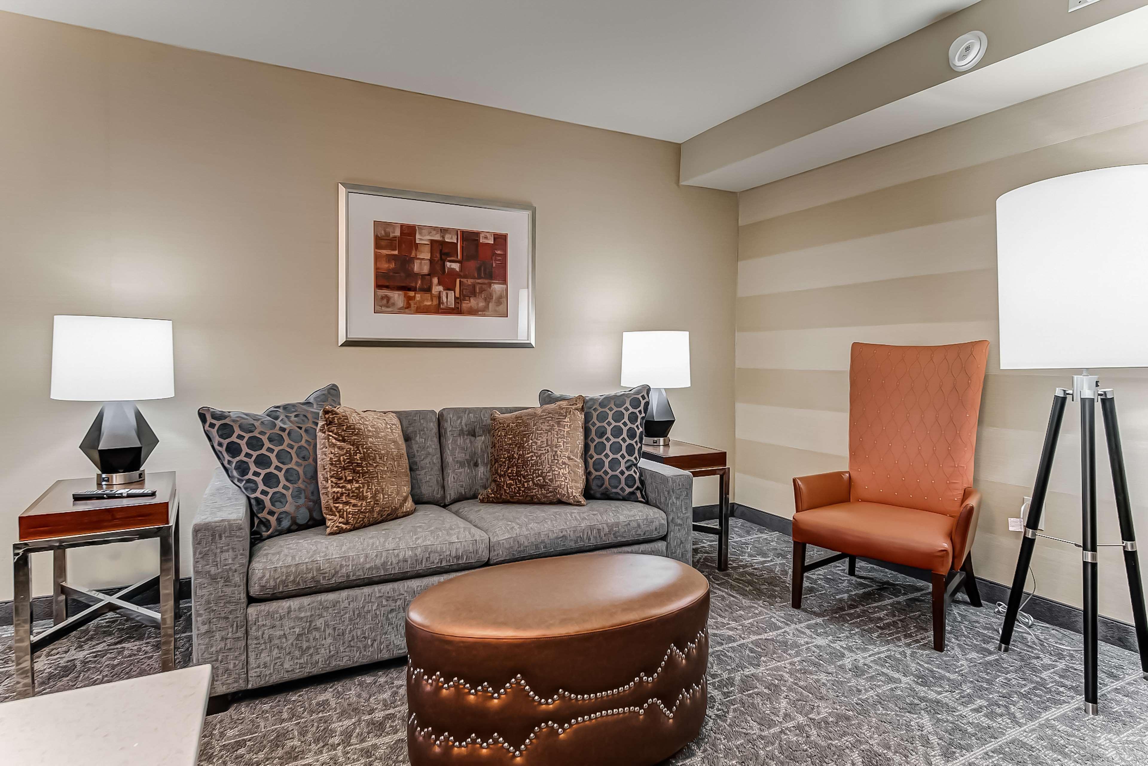 Embassy Suites Atlanta - Kennesaw Town Center Eksteriør billede