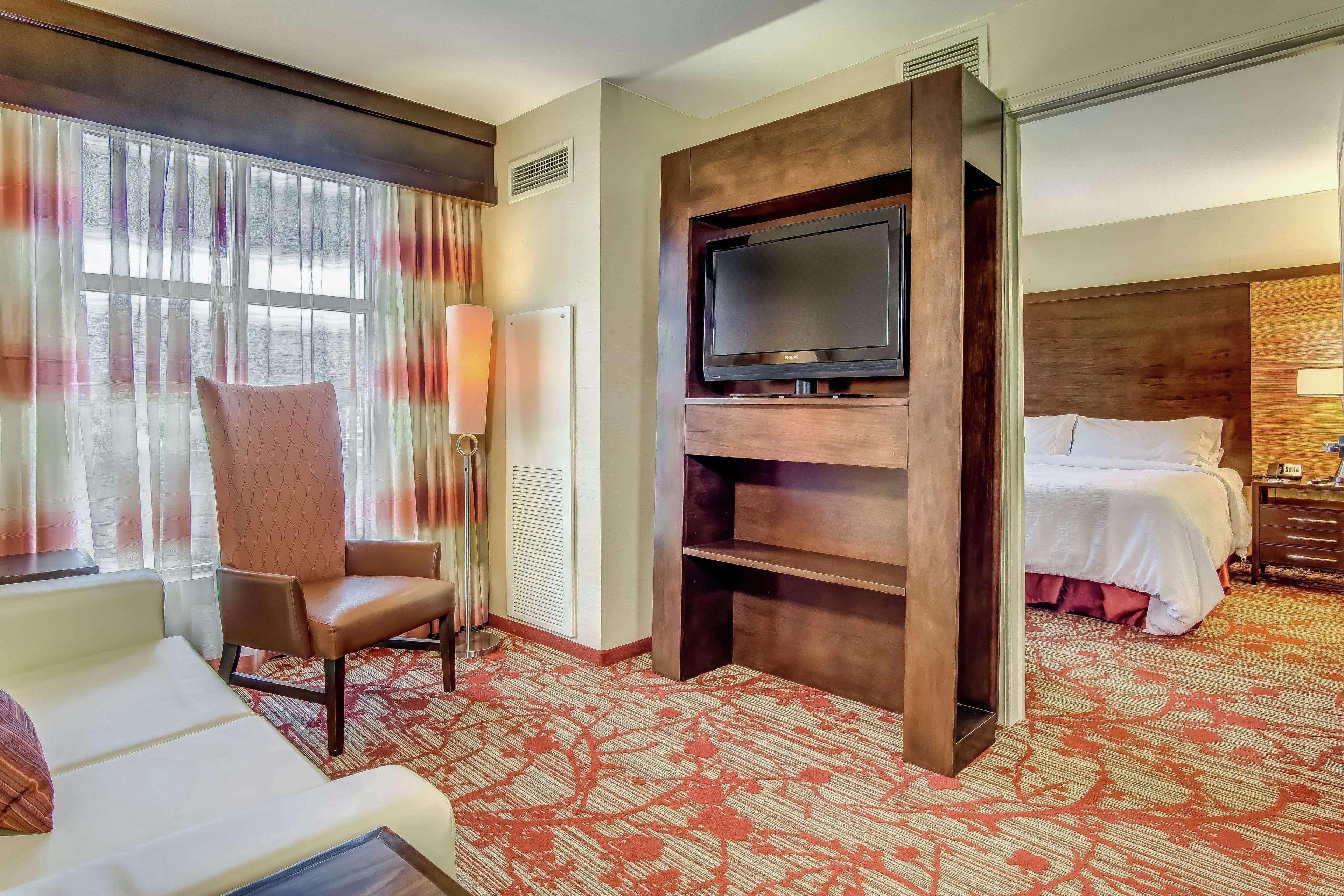 Embassy Suites Atlanta - Kennesaw Town Center Eksteriør billede