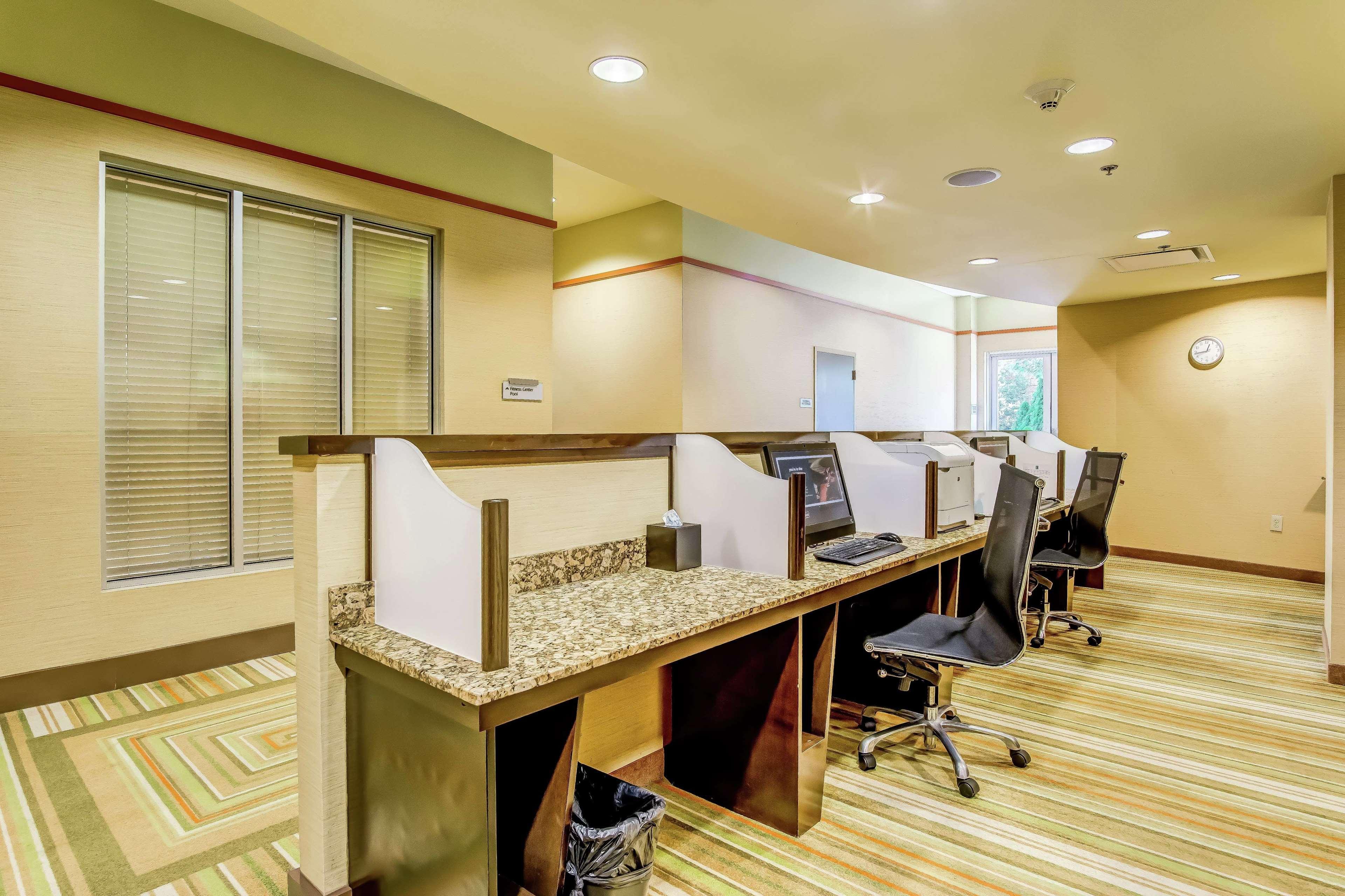 Embassy Suites Atlanta - Kennesaw Town Center Eksteriør billede