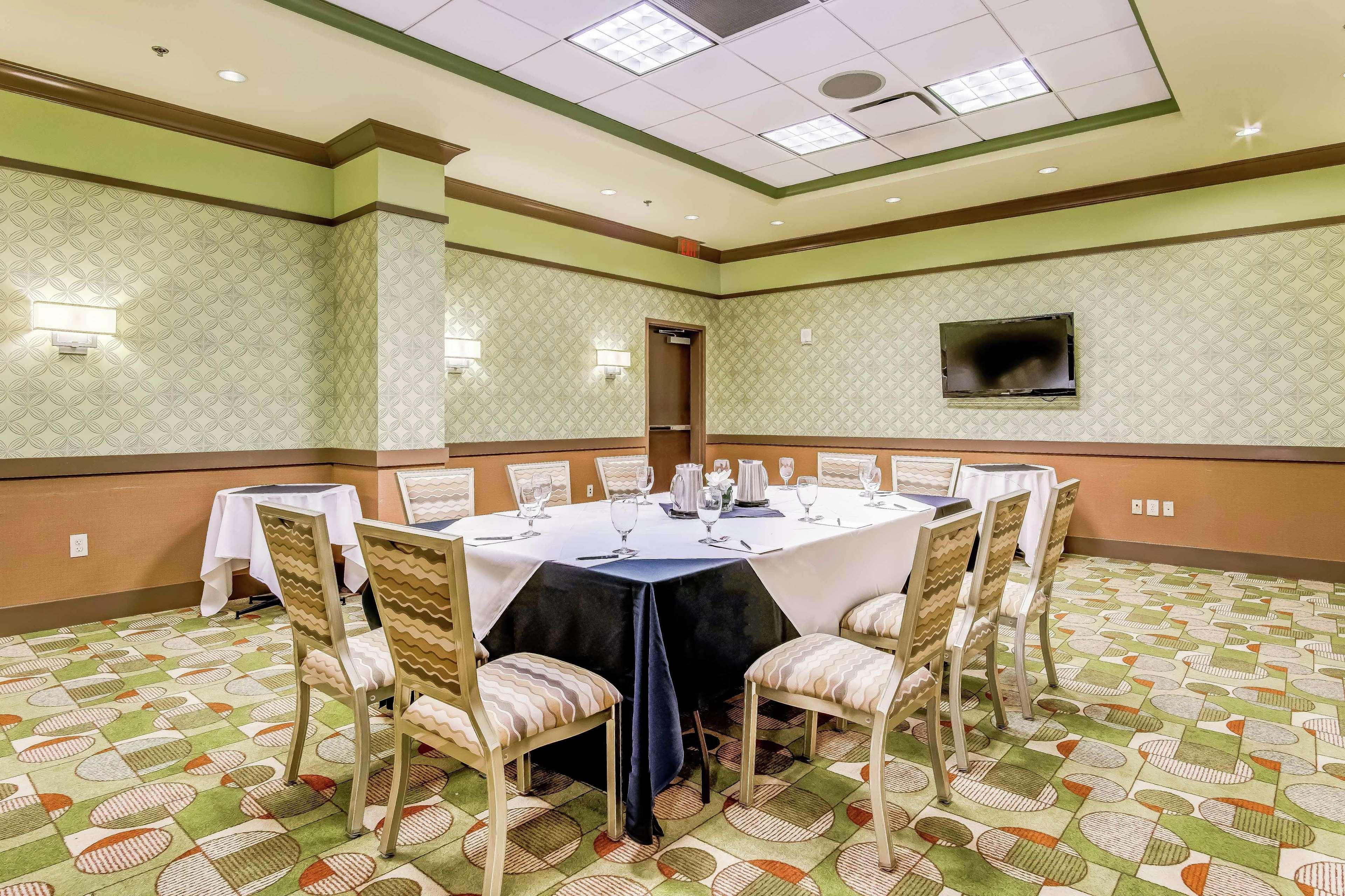 Embassy Suites Atlanta - Kennesaw Town Center Eksteriør billede