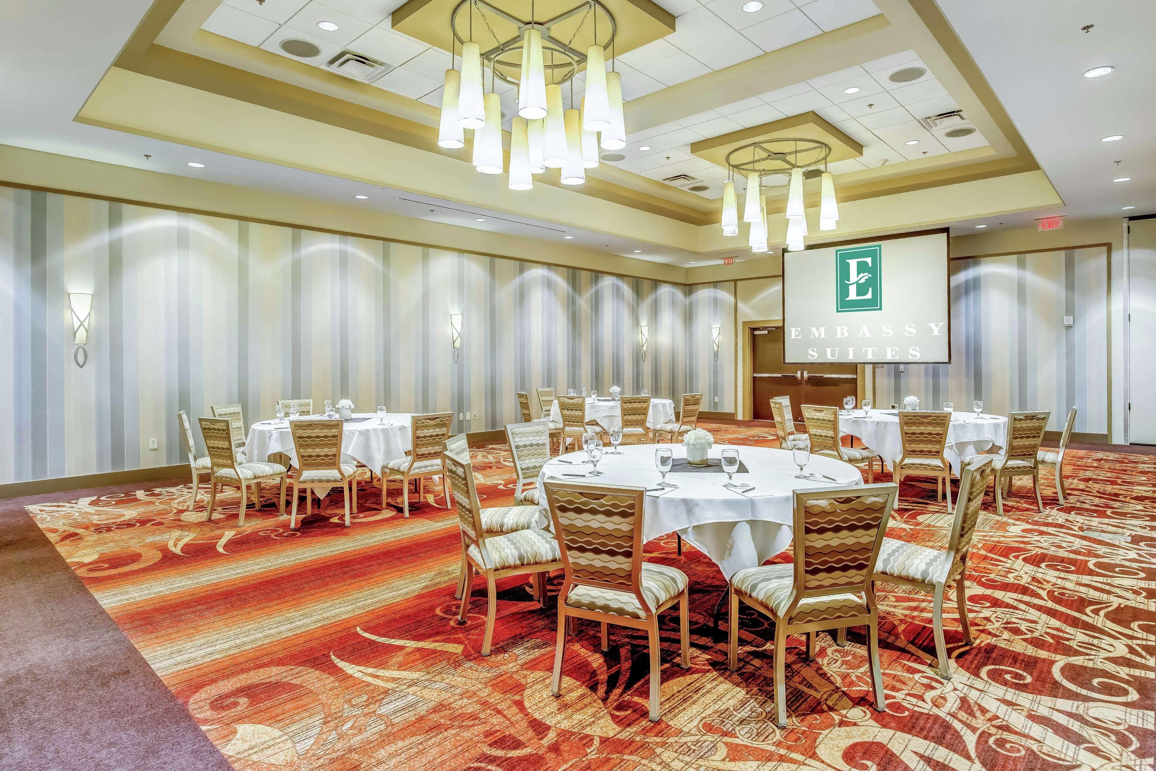 Embassy Suites Atlanta - Kennesaw Town Center Eksteriør billede