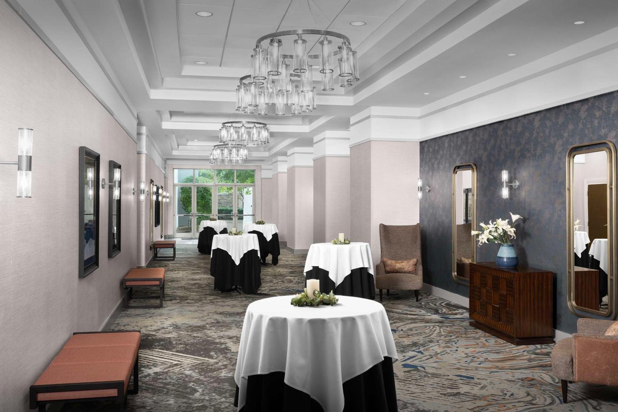Embassy Suites Atlanta - Kennesaw Town Center Eksteriør billede